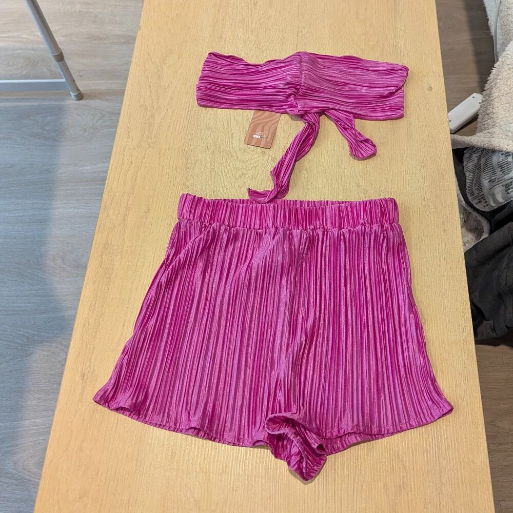 Cali Girl Plisse Short - Fuchsia